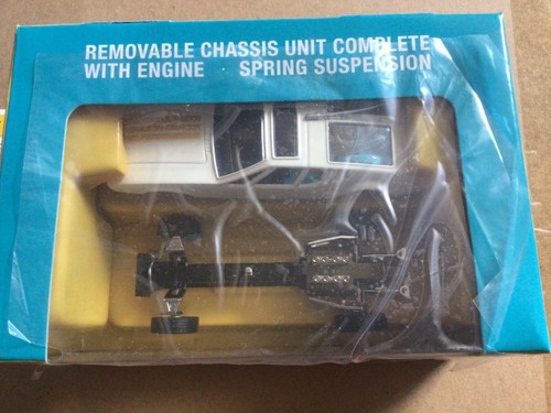 Corgi Model Club 271 Ghia 5000 Mangusta with De Tomaso Chassis BNIB with COA - Picture 3 of 7