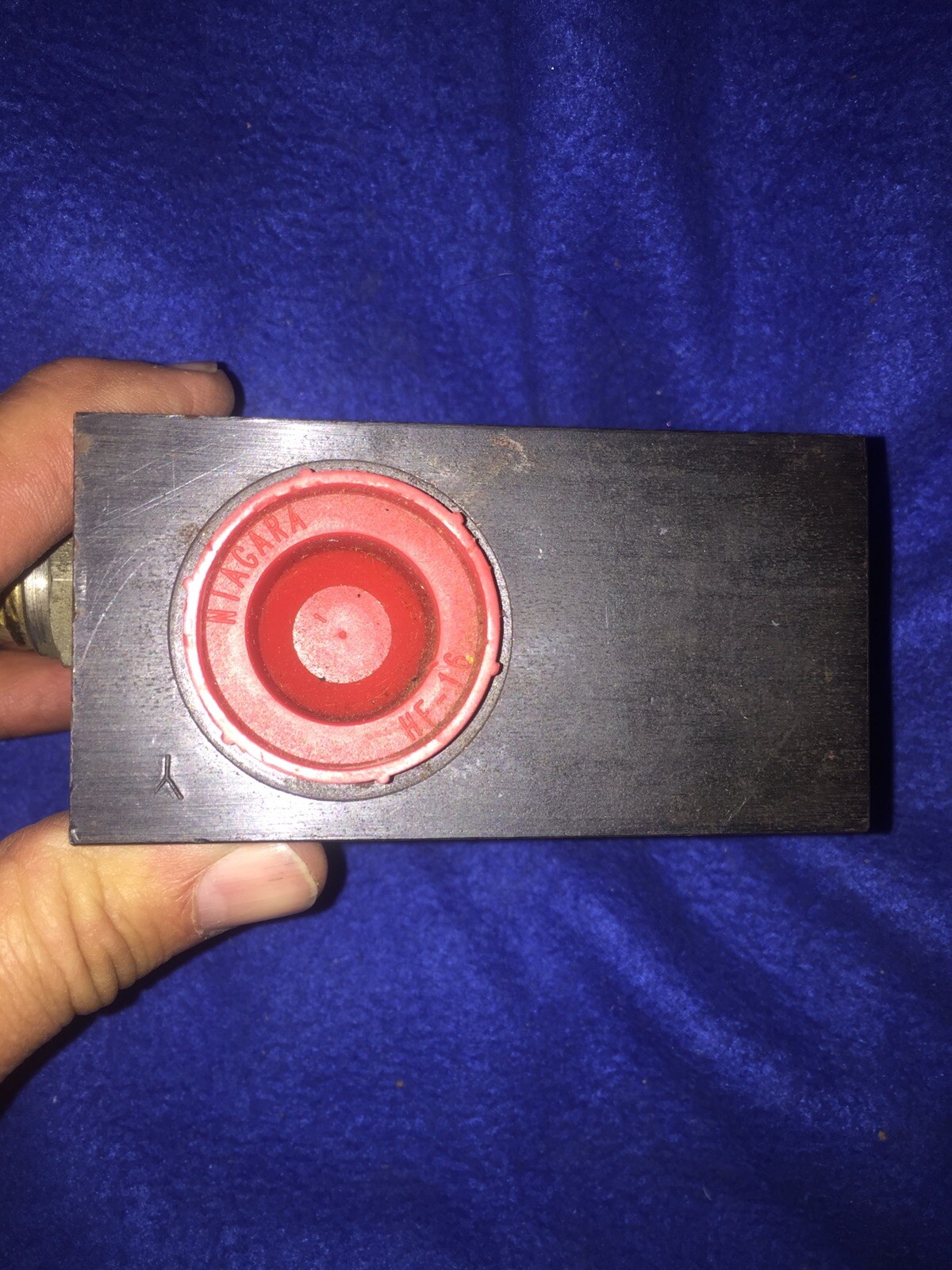 New Old Stock Fauver FV2824 Fluid Control Hydraulic Valve Block