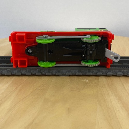 Thomas the Tank Engine Revolution Train Fisher Price Racing Percy - Picture 9 of 9