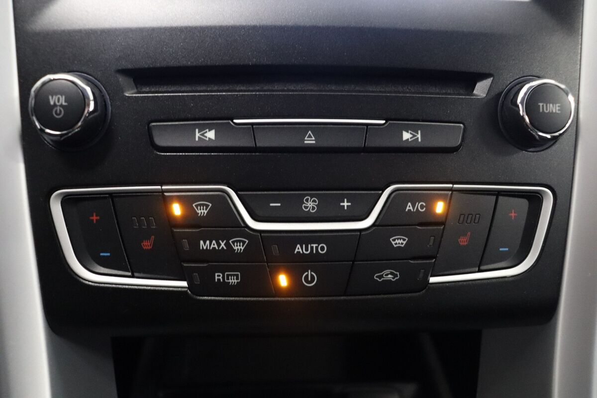 Ford Mondeo 2,0 TDCi 150 Business stc.