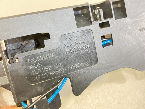 2007-2017 Audi Q7 Q5 Trunk Hatch Luggage Compartment Light Switch OEM - Picture 8 of 11