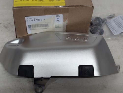BMW R1300GS Right Engine Cylinder Head Protector Guard KA1 2023 2024 77147109278 - Picture 6 of 7
