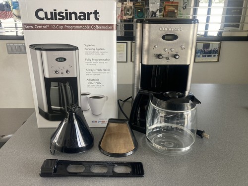 Cuisinart DCC-1200 12-Cup Programmable Coffee Maker - Picture 2 of 2