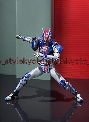 Bandai S.H.Figuarts Kamen Rider Drive Mach Chaser Action