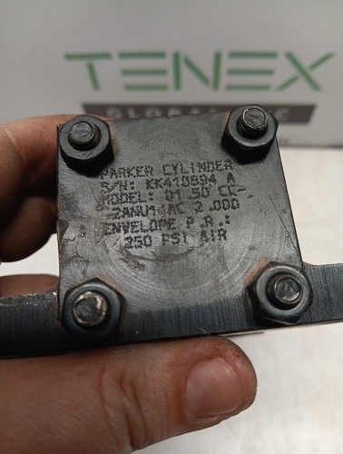 Parker 01.50 CC2ANU14AC 2.000 Cylinder Envelope Pressure 250PSI (MZ82) - Picture 7 of 9