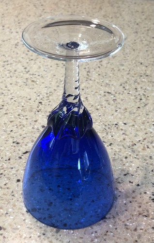 Vintage Crystal Cobalt Blue Bowl Clear Twisted Stem Footed 5 7/8” Wine Glasses - Picture 5 of 8