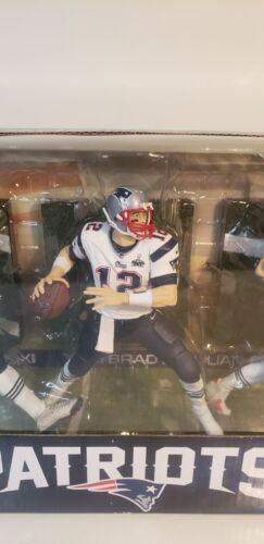 McFarlane Toys New England Patriots SB XLIX 3 confezioni con Brady, Gronk, Edelman - Foto 9 di 14