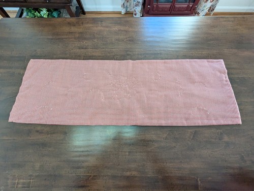 PRIM 38.5"x12.5" Lined & Quilted TABLE RUNNER hm w/VTG Tablecloth w/"MAGNOLIAS" - Picture 8 of 9