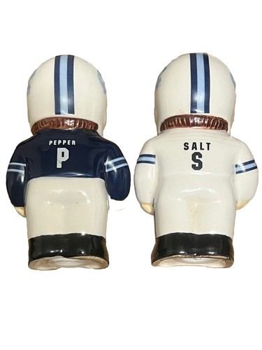 NC Tarheels Football Players Salt & Pepper Shakers 4" Vintage - Picture 2 of 5