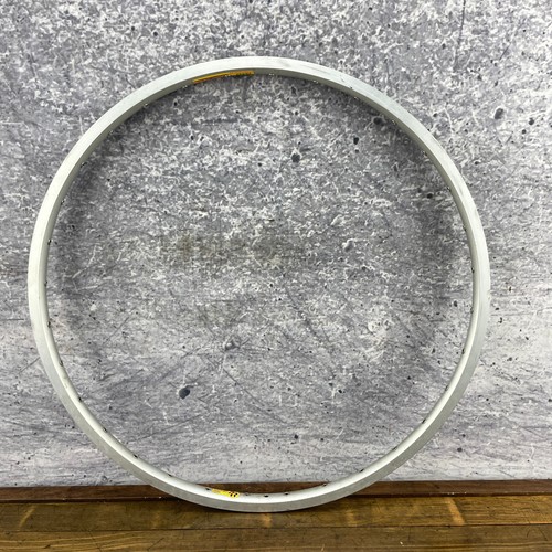 Vintage Bontrager Maverick Front Rim 26 in Silver 32h Hoop 32 Hole 90s MTB Alloy - Picture 5 of 14