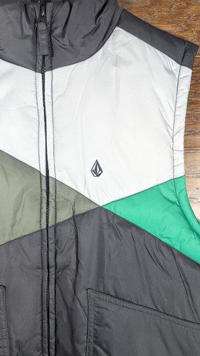 Volcom Outdoor Costa Mesa Calif. Mens Insulated Vest Size Small Multicolor - Picture 2 of 12