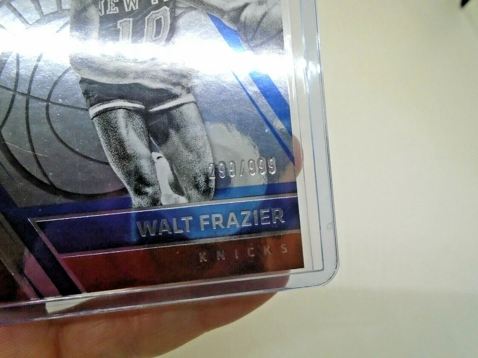 2016-17 PANINI ABSOLUTE WALT FRAZIER /999 KNICKS - Image 2 of 3