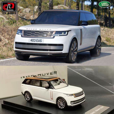 LCD 1:64 Model Car Land Rover Range Rover V5 L460 2022 Alloy
