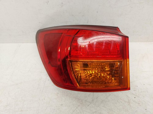 Lexus IS SERIE 2008 Beifahrer links hinten außen Rückleuchte Rückleuchte 8156153162