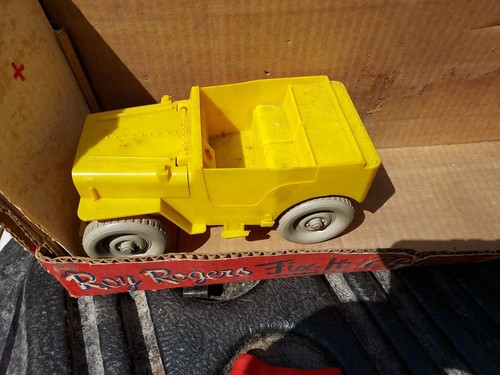 DE COLECCIÓN IDEAL ROY ROGERS FIX-IT MANDRIL VAGÓN Y JEEP - Imagen 10 de 16