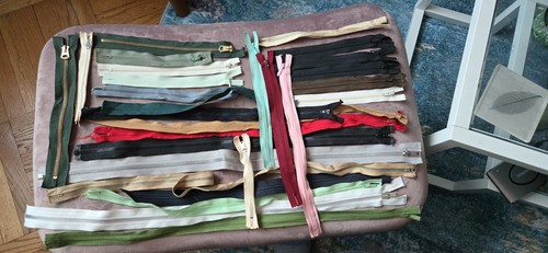 Grab bag New or gently recycled closed-end zippers, sizes (5" - 29") - 30 Total - Picture 2 of 8