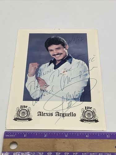 Alexis Arguello Autographed Signed Miller Lite Beer 5x7 Boxing Photo RARE - Picture 2 of 4