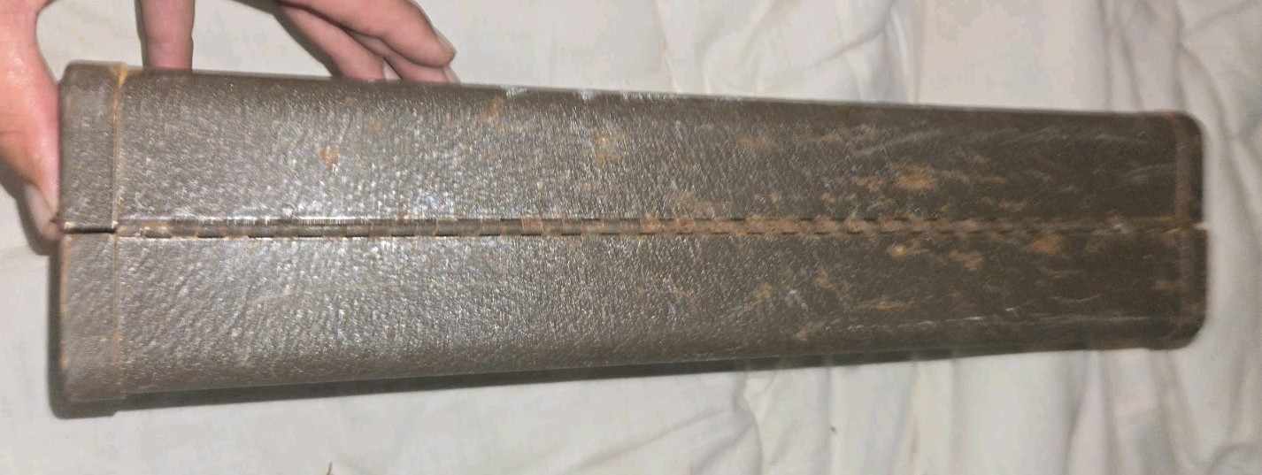 Picture 7 of 24