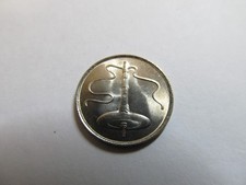 UNC Coin MALAYSIA 1990 5 SEN Flower Top With String B583