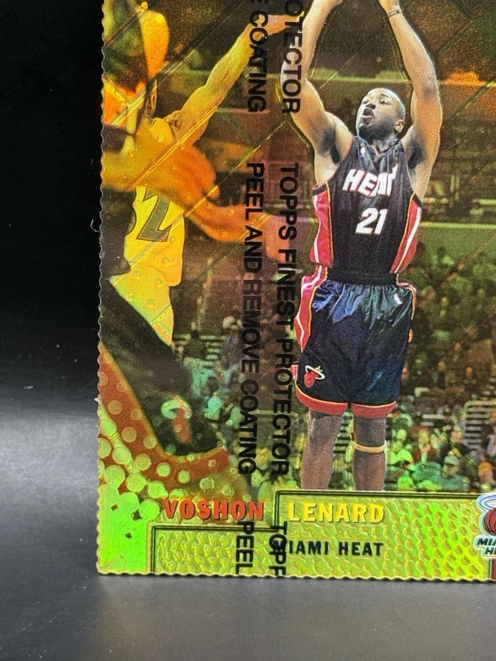 1999-00 Topps Finest GOLD Refractor Voshon Lenard 049/100 NM #196 Heat Nuggets - Image 4 of 4