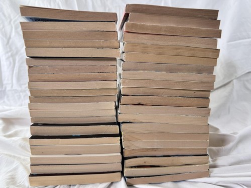 Vintage Doctor Who Target Books Set 45 Sci-Fi TV Novels Terrance Dicks Lot Softc - Foto 4 di 13