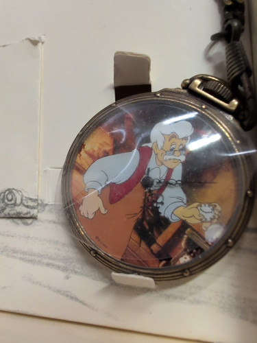 Walt Disney Pinocchio Pocket Watch Collectors Club Limited Edition Series II - Picture 4 of 6