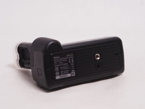 【Mint】Nikon MB-N10 Multi Battery Power Pack for Nikon Z6 & Z7 From Japan - Picture 4 of 4