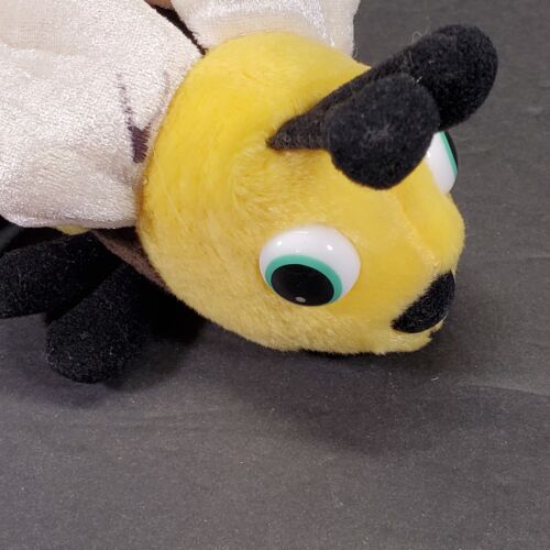Curto Toy Company 7.5" Peluche Abejorro Peluche Miel Jardín RARO NUEVO CON ETIQUETAS - Imagen 5 de 9