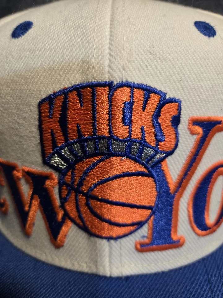 Vintage 90's NBA New York Knick Addidas Snapback Cap Hat - Image 2 of 4