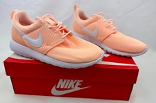 Nike Roshe One Crimson Tint/White 599729 802 NIB GS sz