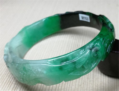 Bracciale Giada 62mm Antico Ghiaccio Naturale Verde Giadeite Intagliato a Mano - Foto 4 di 12