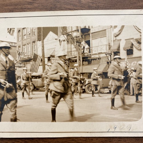De colección 1929 Banda de Marcha Militar Desfile Cataratas del Niágara Restaurante Foto Real P4f1 - Imagen 3 de 14