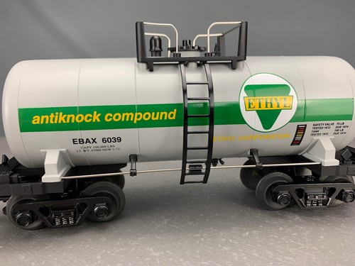 O Gauge MTH 20-96005 Ethyl Corporation 8K Gallon Tank Car #6039 O513 - Picture 6 of 10
