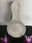 Temptations Woodland White Spoon Rest By Tara!  Excellent Condition Contemporary