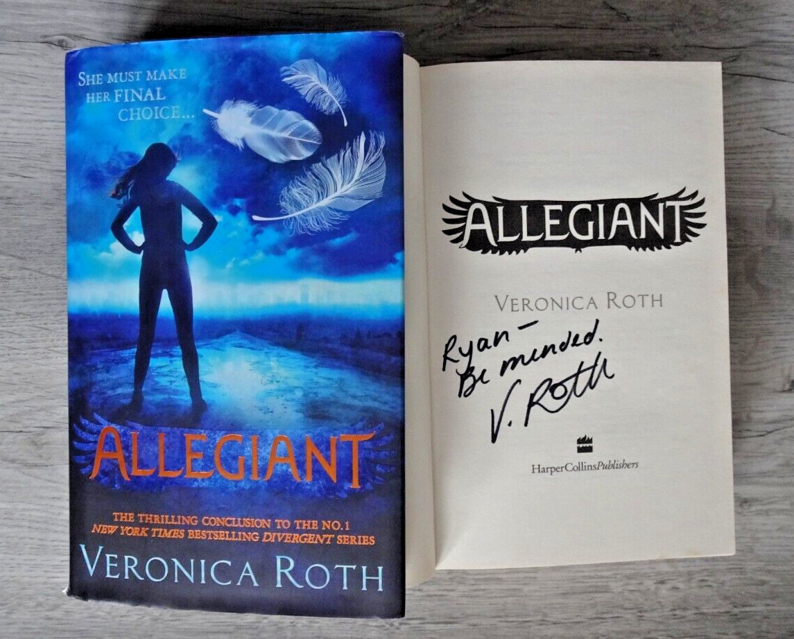 Veronica Roth Signed Book Allegiant Divergent Book 3 HB 1st 2013