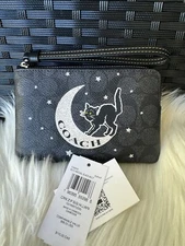 NWT Coach CW869 Signature Corner Zip Wristlet with Halloween Graphic Cat Moon