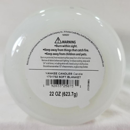 Yankee Candle SOFT BLANKET Large Jar 22 Oz White Housewarm Amber Vanilla Citrus - Picture 3 of 4