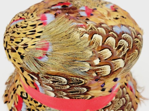 Accesorios De Colección Sombrero Marrón Faisán Codorniz Plumas Sastre Cinta Roja Merrimac - Imagen 16 de 21
