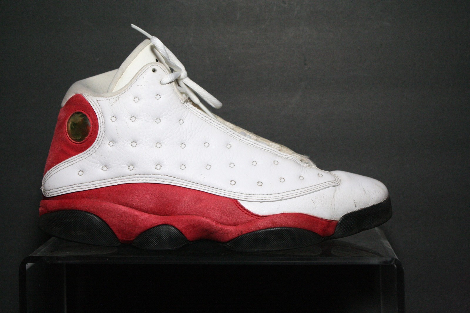 Seasonal clearance sale Nike Air Jordan 13 XIII Retro 2018 Release Multi Red White Men 10.5 Bred Hipster Seasonal clearance sale Nike Air Jordan 13 XIII Retro 2018 Release Multi Red White Men 10.5 Bred Hipster