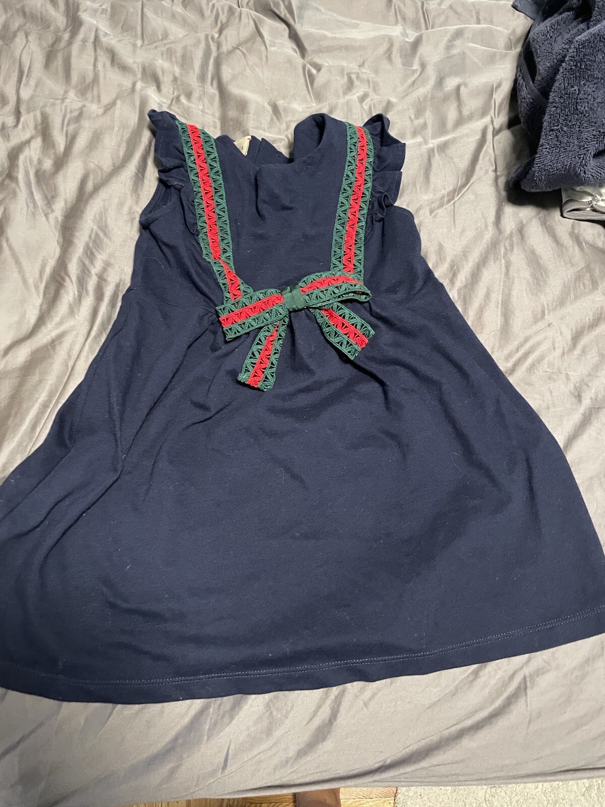 Picture 2 of 4