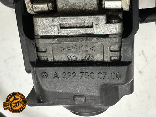 2018-2020 MERCEDES S CLASS W222 SEDAN FRONT SURROUND VIEW CAMERA W/ BRACKET OEM - Picture 8 of 9
