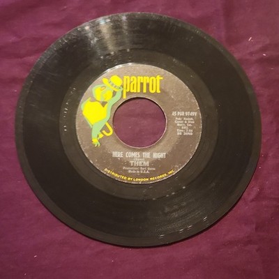 Them Here Comes The Night / All For Myself 7'' Vinyl Parrot Single 45 RPM