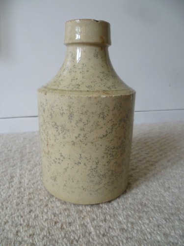 Antique Doulton Lambeth Ink Pot/Bottle Marked - Just a great thing - LOOK! - Picture 2 of 6