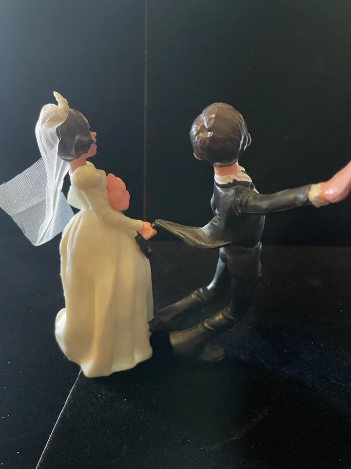 Toppers para pasteles de boda Wilton novia y novio reacio de colección 1972 usados descoloridos Foto 4 de 4