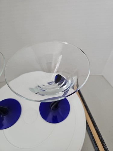 Vintage Martini Glasses Set of 2 Libbey Bavura Cobalt Blue Curved Stemmed - Picture 5 of 7