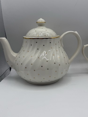 Laura Ashley “Starlight” Bone China Tea Service Partial Set Gold Stars England - Picture 1 of 16