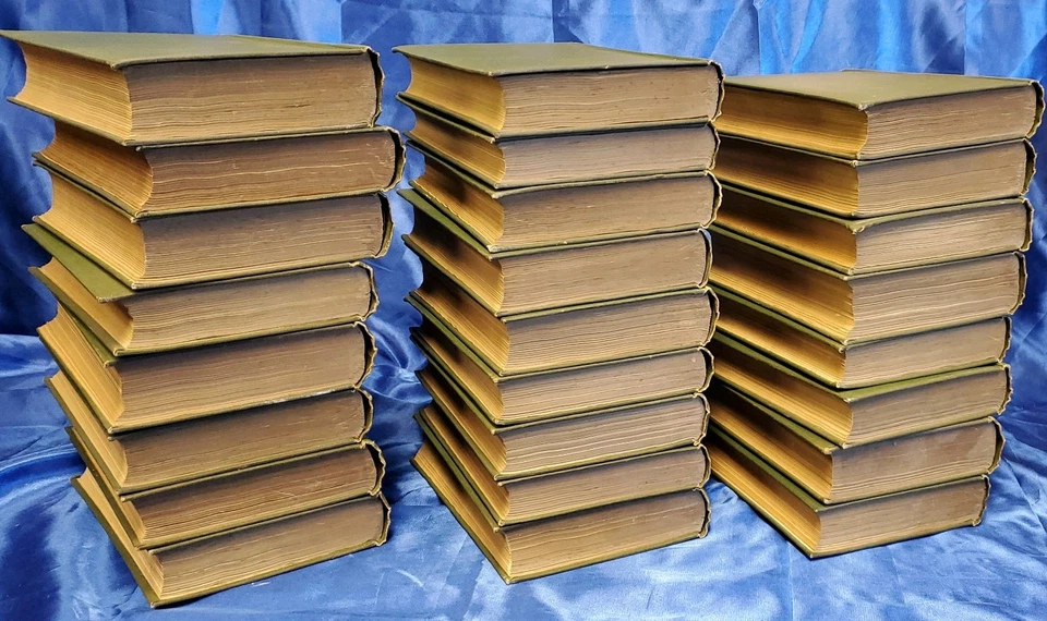 Waverley Novels books of 25 Border Edition Sir Walter Scott - Image 4 of 4