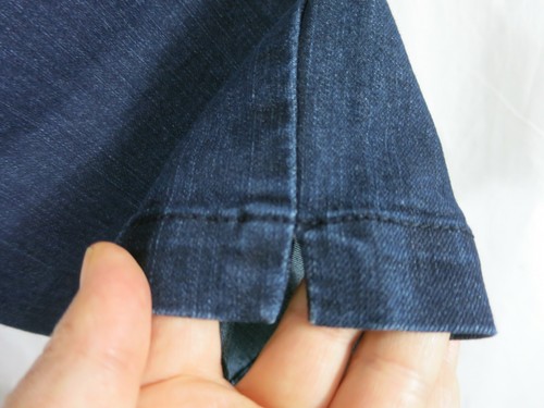 Pantalones de mezclilla Dockers azul oscuro Capri talla 12 pequeñas ranuras laterales botones con cremallera - Imagen 12 de 12
