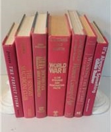 7 Modern Red with Gold and Silver Hardcover Books Office Bookshelf Decoration - Bild 2 von 11