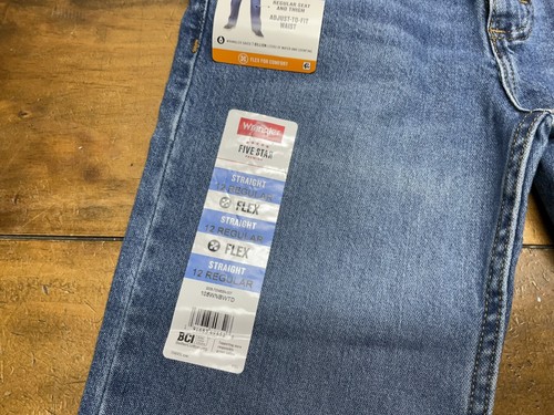 Wrangler Youth Boys Size 12 Classic Straight Blue Jeans Denim Pants NWT - Picture 4 of 11